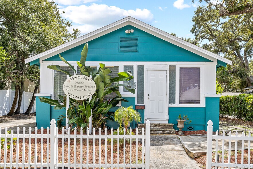 Primary Photo Of 805 Turner St, Clearwater Office For Sale