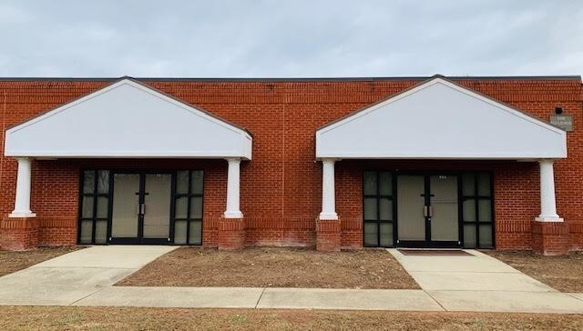 More Photos Of 508 Holly Hill Ln, Burlington Office Residential For Lease