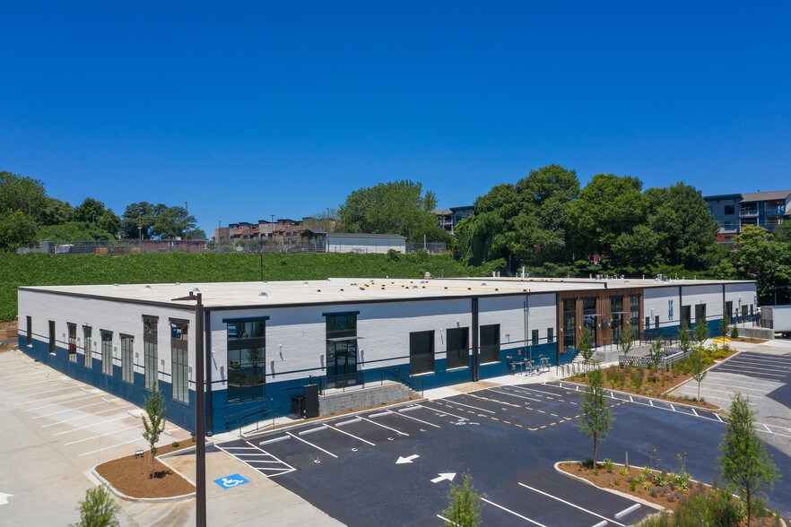 More Photos Of 1218 Menlo Dr NW, Atlanta Unknown For Lease