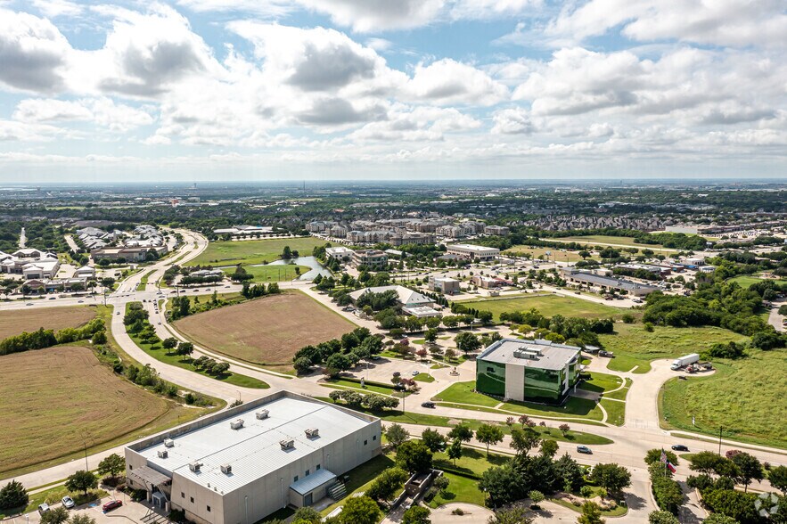 More Photos Of 9300 Wade Blvd, Frisco Office For Lease