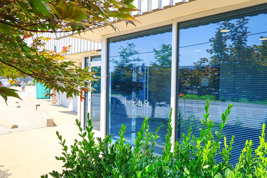 More Photos Of 31 35th St, Pittsburgh Warehouse For Lease