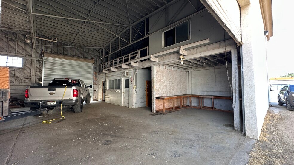 More Photos Of 801-803 Bear Mountain Blvd, Arvin Unknown For Lease