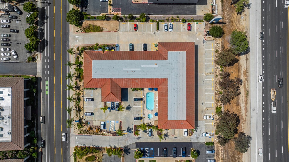 More Photos Of 28980 Old Town Front St, Temecula Hotel For Sale