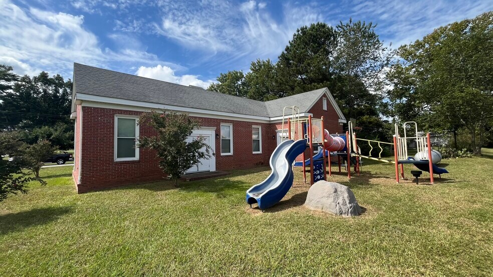 More Photos Of 4118 NC-97 Hwy, Spring Hope Religious Facility For Sale