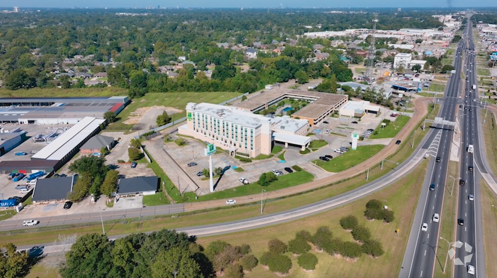 Primary Photo Of 9990 Airline Hwy, Baton Rouge Hotel For Sale