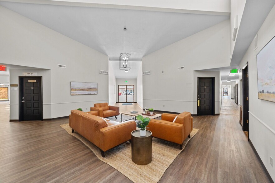 More Photos Of 3910 S Old Highway 94, Saint Charles Unknown For Lease