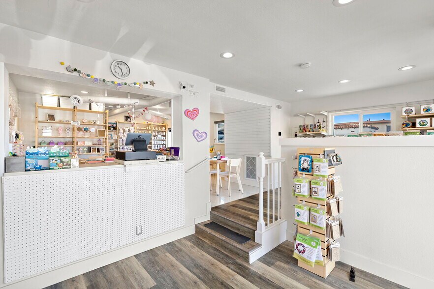 More Photos Of 133 Avenida Granada, San Clemente Medical For Sale