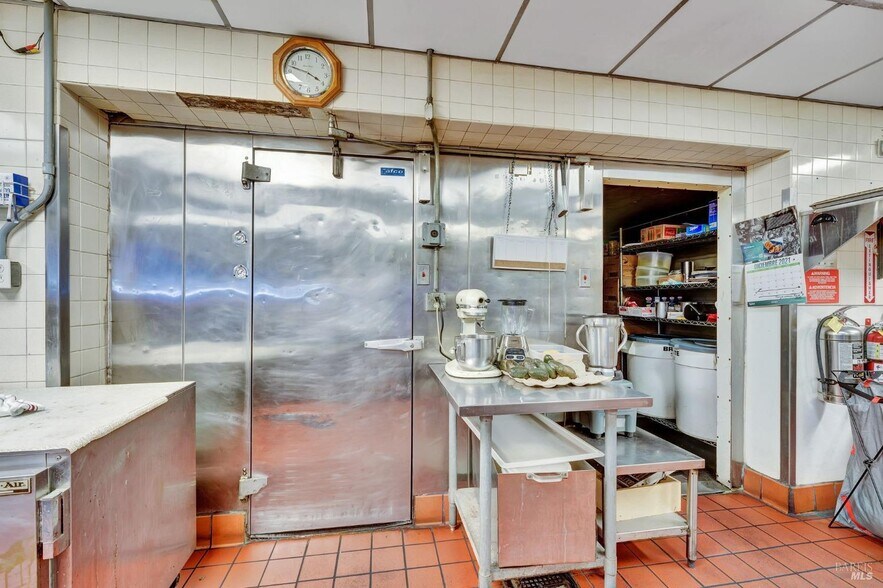 More Photos Of 760 S Main St, Fort Bragg Restaurant For Sale