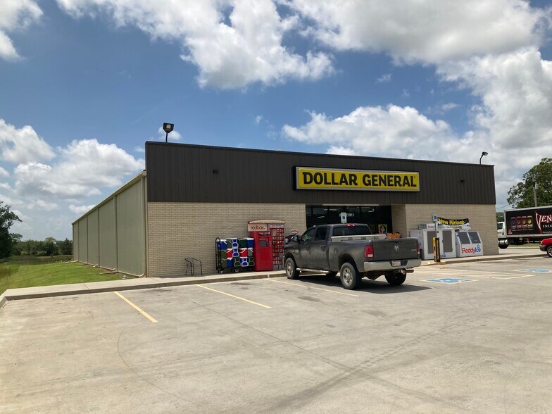 More Photos Of 11378 E Hwy 3, Lane Freestanding For Sale