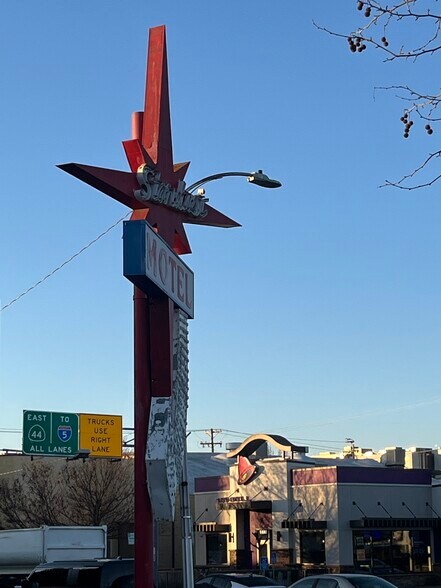 More Photos Of 1201 Market St, Redding Restaurant For Sale