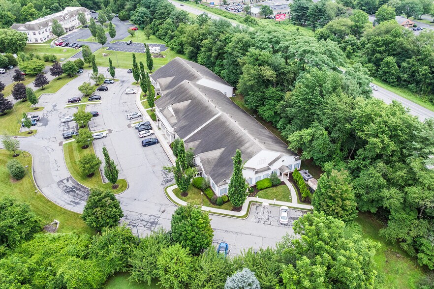 More Photos Of 670 Woodbourne Rd, Langhorne Medical For Sale