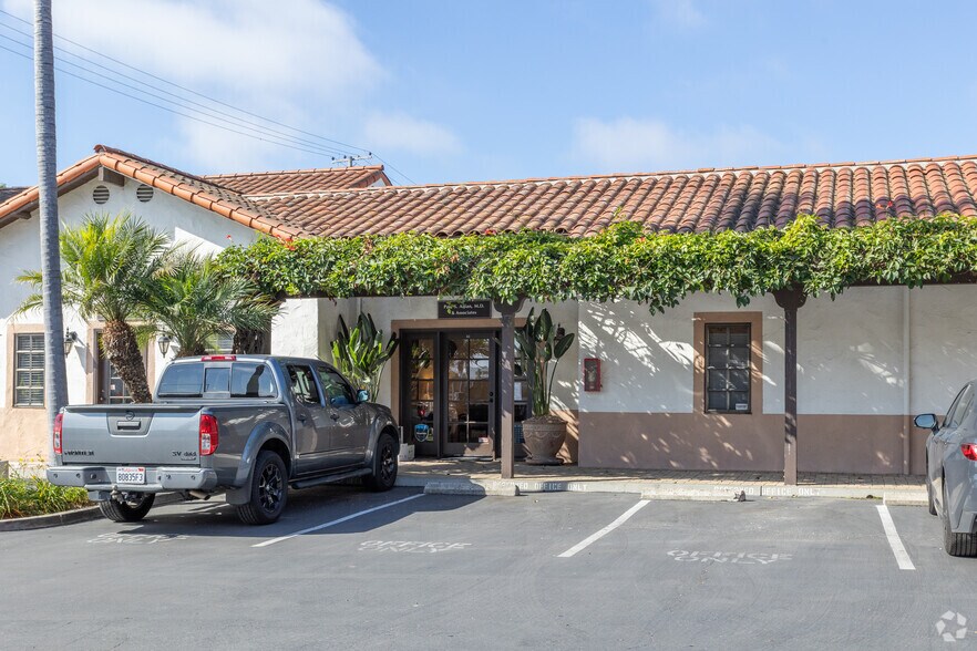 More Photos Of 5350 Hollister Ave, Goleta Medical For Lease
