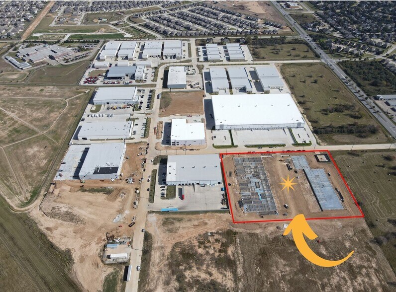 More Photos Of 4219 Clay Commerce Dr, Katy Warehouse For Lease