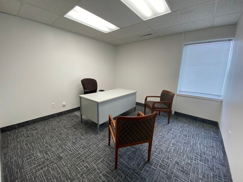 More Photos Of 7420 Unity Ave, Brooklyn Park Office For Sale