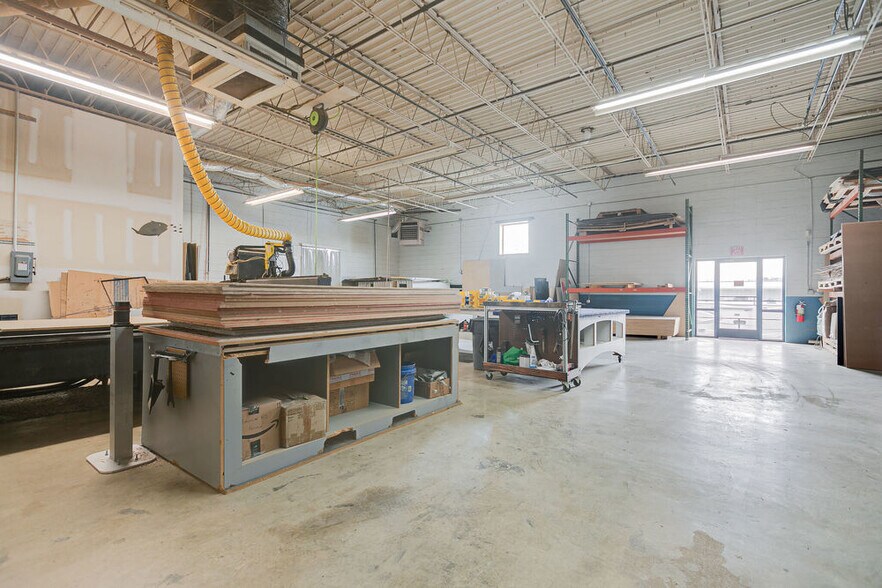 More Photos Of 1512 Nashville Hwy, Columbia Manufacturing For Lease