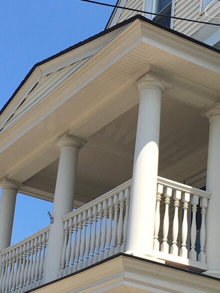 More Photos Of 121-123 Brownell St, New Haven Apartments For Sale