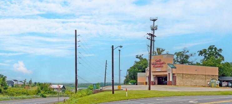 Primary Photo Of 2007 Smizer Station Rd, Valley Park General Retail For Lease