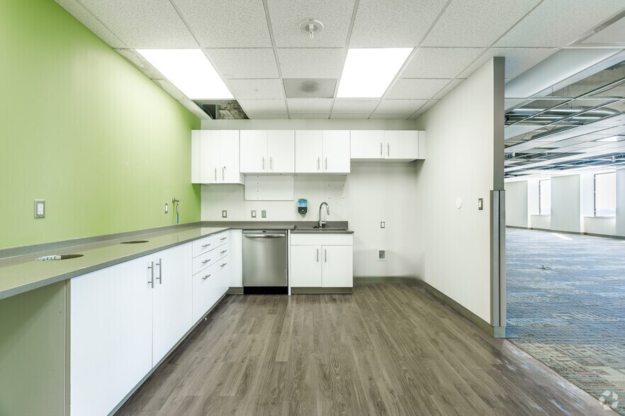 Photo of 10th Floor Ste 1010