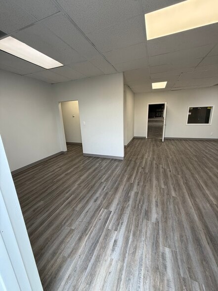 More Photos Of 4640 Damascus Rd, Memphis Warehouse For Lease