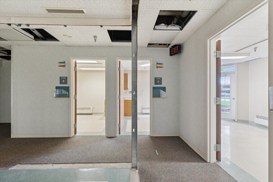 More Photos Of 3740 W Sylvania Ave, Toledo Medical For Sale