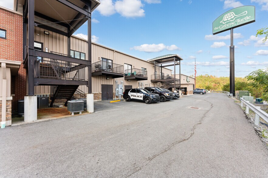 More Photos Of 7100 Willie G Ave, Morgantown Storefront For Sale