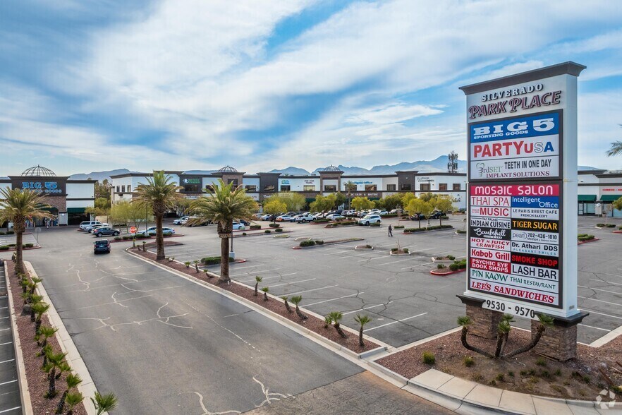 More Photos Of 9550 S Eastern Ave, Las Vegas Restaurant For Lease