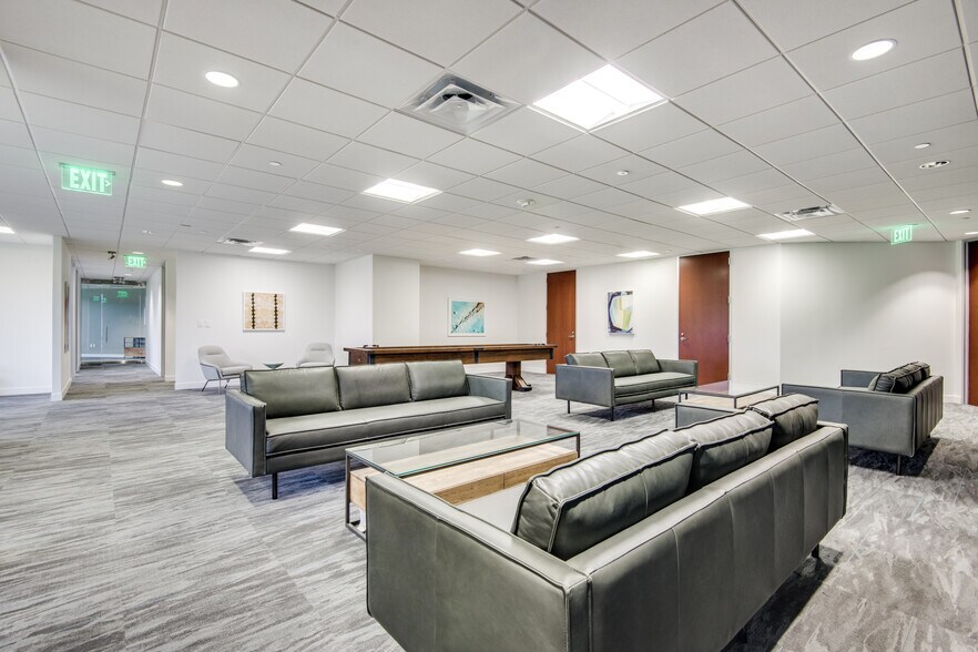 More Photos Of 400 E Las Colinas Blvd, Irving Office For Lease