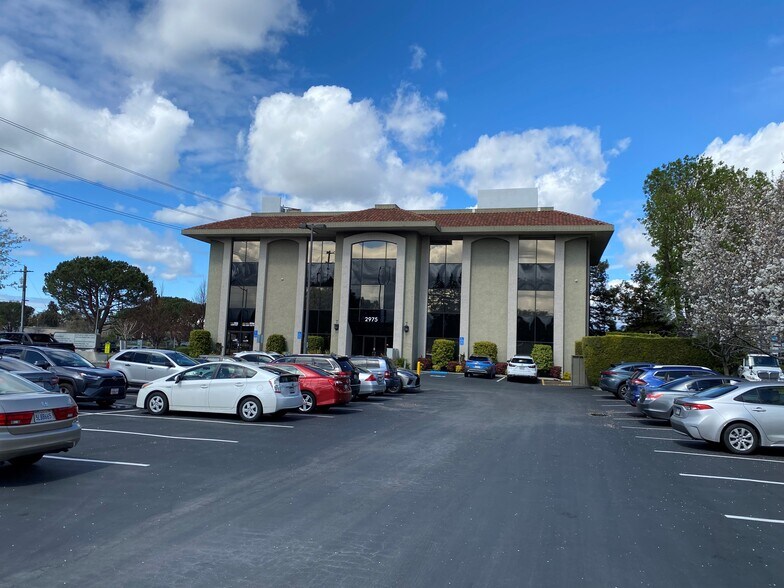 More Photos Of 2975 Bowers Ave, Santa Clara Medical For Lease