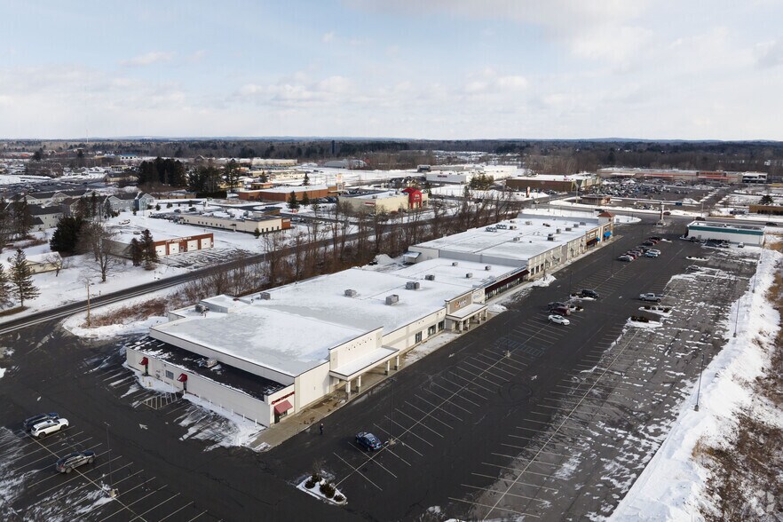 More Photos Of 4908 Rt 30 Hwy, Amsterdam Unknown For Lease