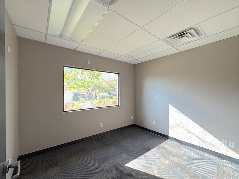 More Photos Of 5229 N 7th Ave, Phoenix Office For Lease