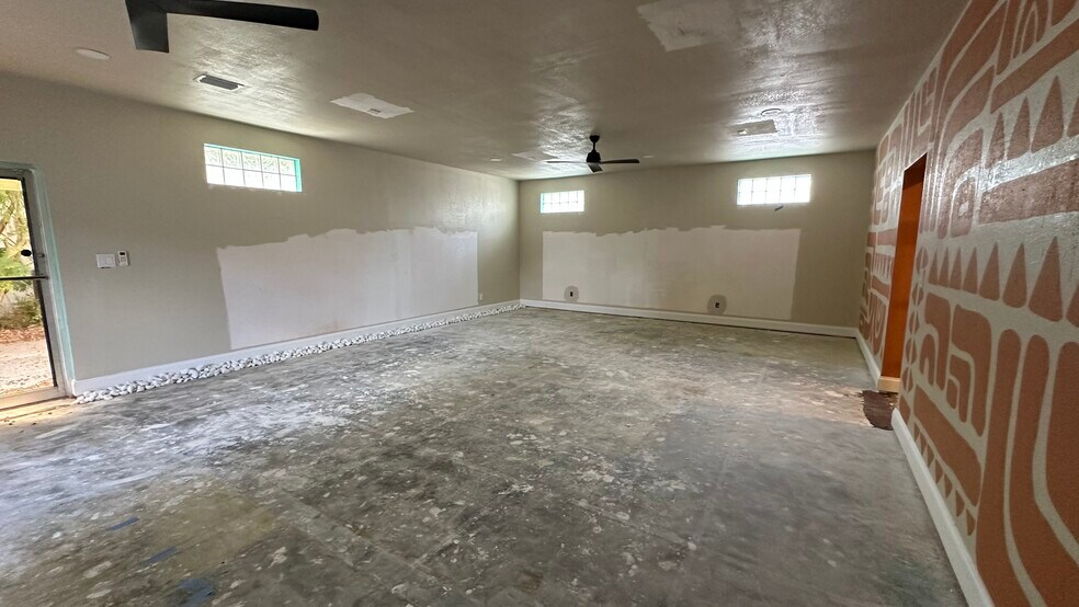 More Photos Of 1707 E Edgewood Dr, Lakeland Medical For Lease