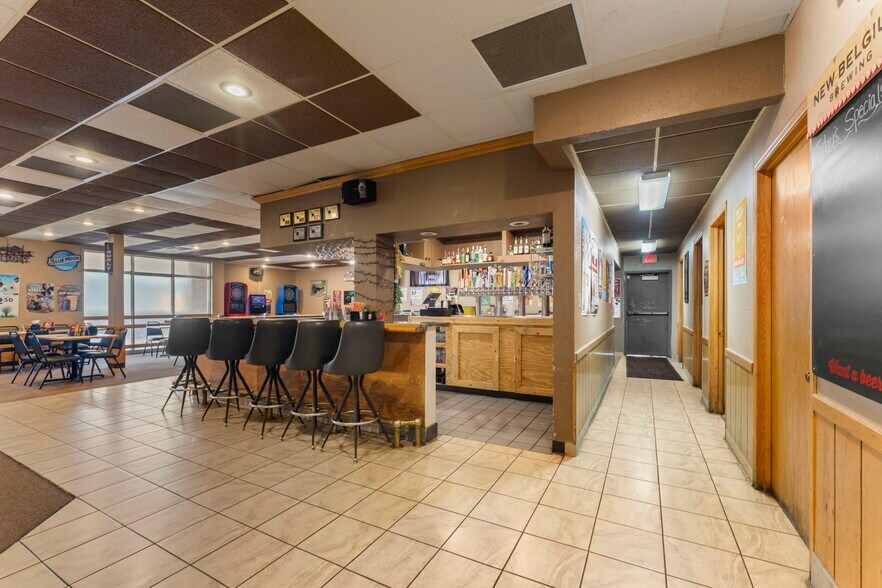 More Photos Of 118 Railroad Ave NE, Mora General Retail For Sale