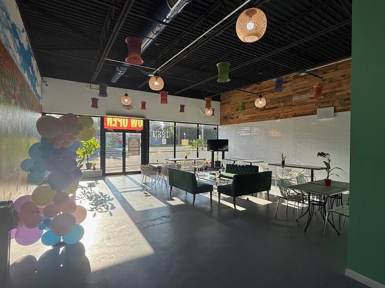 More Photos Of 802-812 N Easton Rd, Doylestown Storefront For Sale