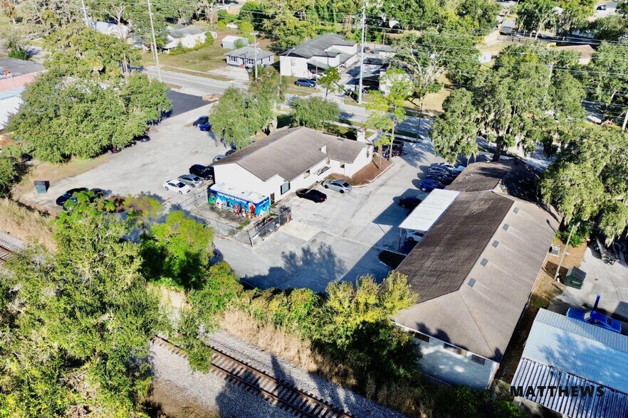 More Photos Of 1701-1705 E Gary Rd, Lakeland Healthcare For Sale