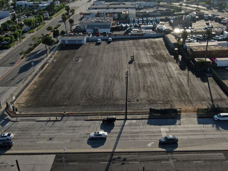 More Photos Of 13323-13345 Imperial Highway, Whittier Land For Lease