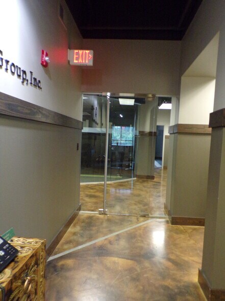 More Photos Of 19720 Jetton Rd, Cornelius Office For Lease