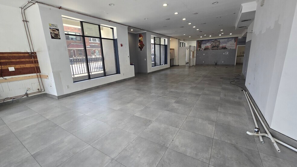 More Photos Of 28-22 Astoria Blvd, Astoria Apartments For Lease