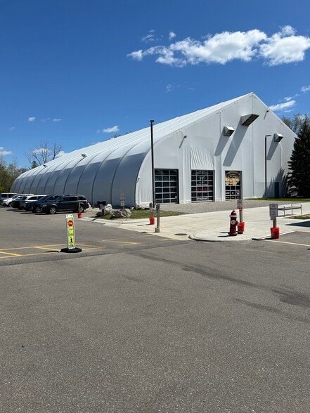 More Photos Of 45300 Mound Rd, Shelby Township Amusement Park For Sale