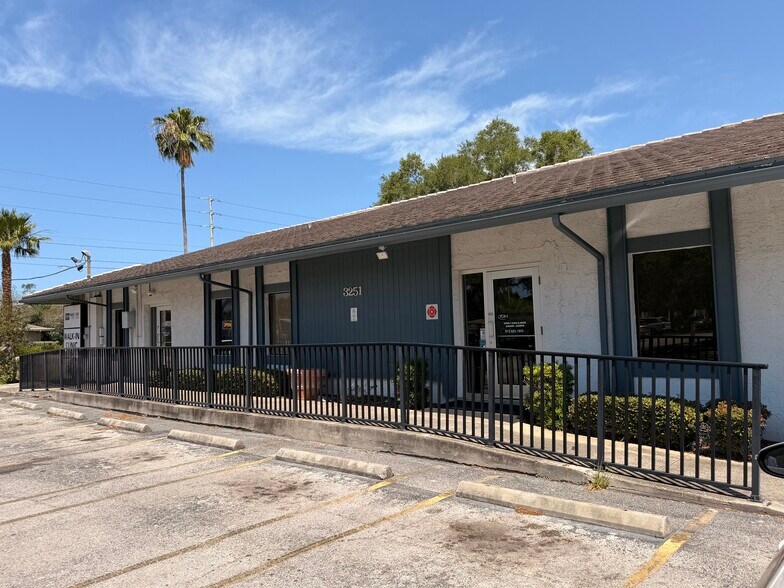 More Photos Of 3251 N 66th St, Saint Petersburg Medical For Lease