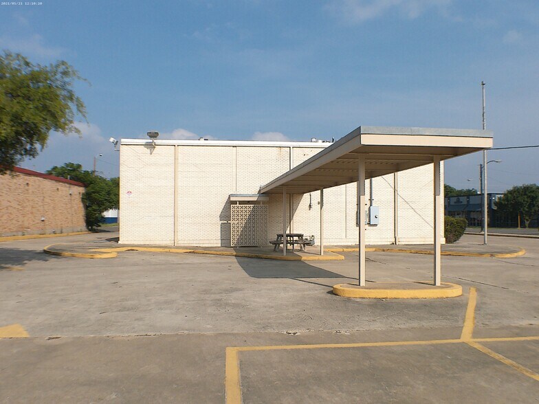 More Photos Of 603 N 8th St, Killeen Office For Sale