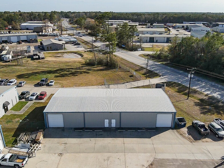 More Photos Of 12001 Fm 3083 Rd, Conroe Warehouse For Sale