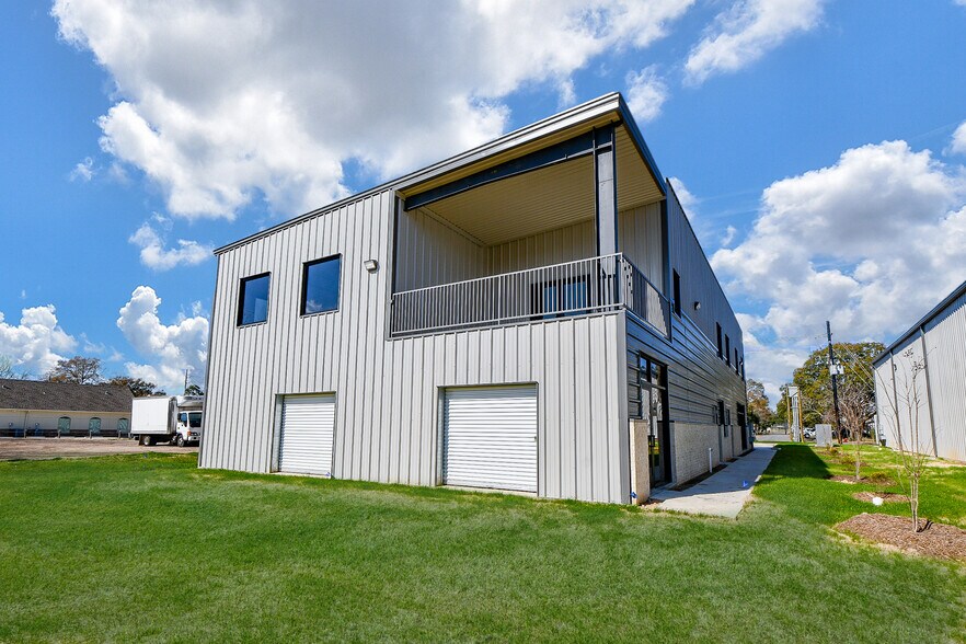 More Photos Of 5713 13th St, Katy Unknown For Lease