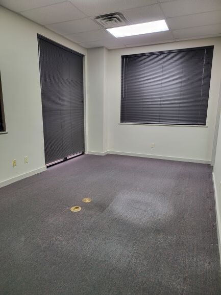 More Photos Of 1523 Colony Cir, Longview Office For Sale