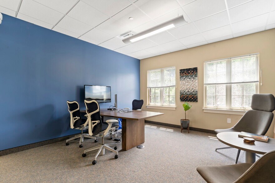 More Photos Of , Lower Gwynedd Office For Sale