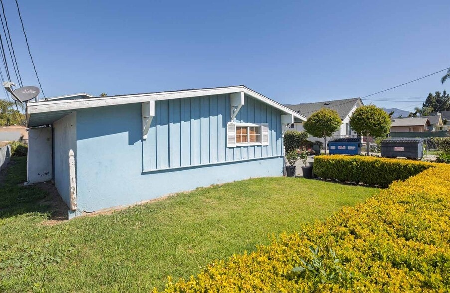 More Photos Of 129 E Santa Ana St, Santa Paula Apartments For Sale
