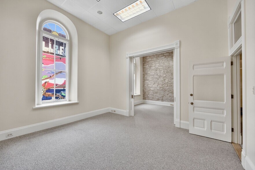 More Photos Of 620 Congress Ave, Austin Office For Lease