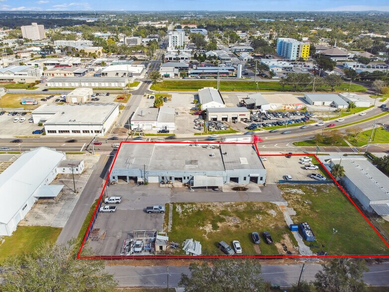 More Photos Of 301 6th St SW, Winter Haven General Retail For Sale