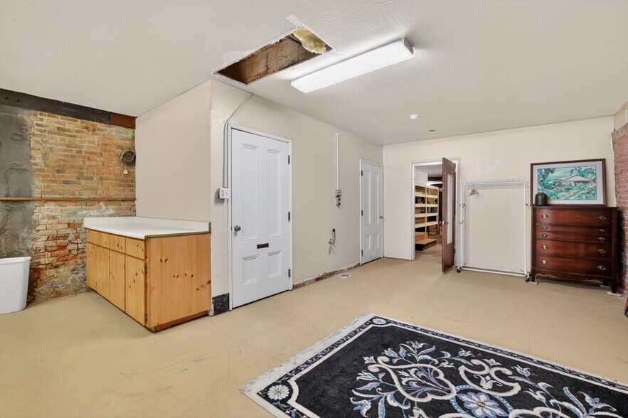 More Photos Of 120-124 J St, Sacramento Storefront Retail Residential For Sale