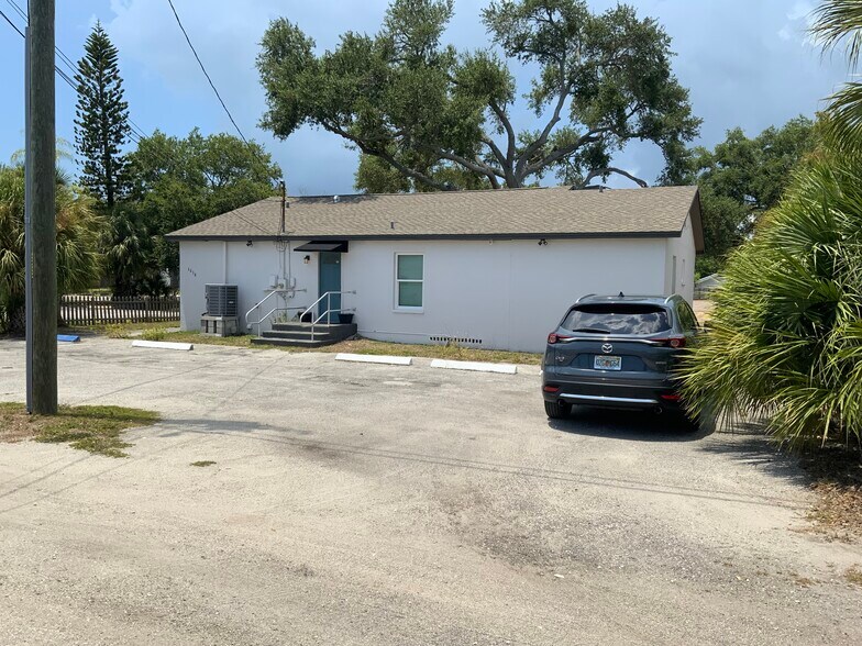 More Photos Of 3638 1st Ave N, Saint Petersburg Office Residential For Sale