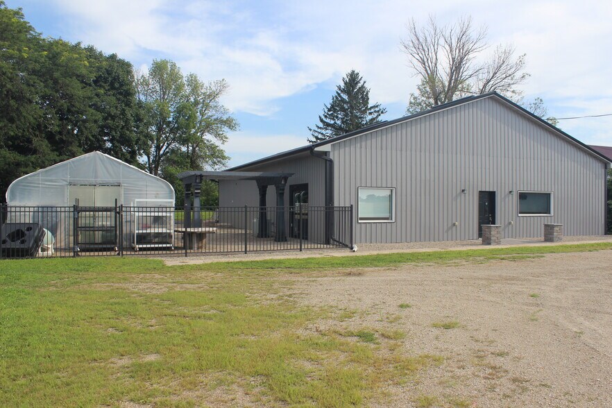 Primary Photo Of 80920 County Road 46, Hayward Showroom For Sale